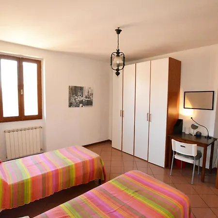 Appartement For 5 By Santa Croce