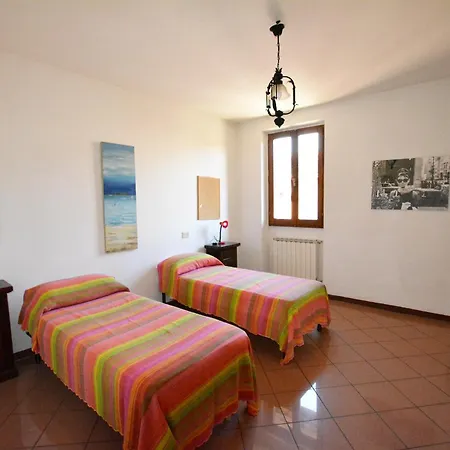 Appartement For 5 By Santa Croce *